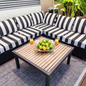 outdoor-entertaining-area-urban